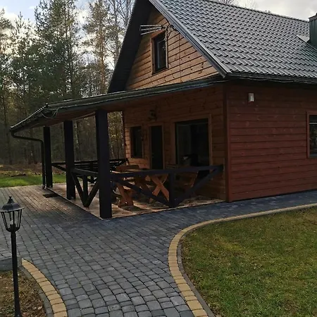 Namelis Su Pirtele